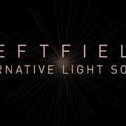 Der musikalische text STORMS END von LEFTFIELD ist auch in dem Album vorhanden Alternative light source (2015)