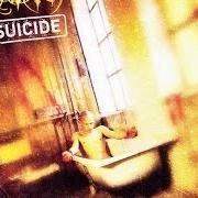 Der musikalische text BROKEN DREAMS OF DEATH von MACTÄTUS ist auch in dem Album vorhanden Suicide (2002)