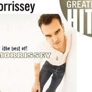 Der musikalische text LET ME KISS YOU von MORRISSEY ist auch in dem Album vorhanden Greatest hits (2008)