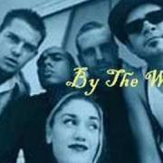 Der musikalische text TOTAL HATE 95 von NO DOUBT ist auch in dem Album vorhanden The beacon street collection (1995)