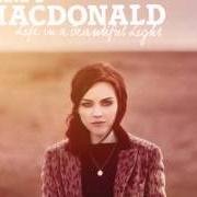 Der musikalische text THE GAME von AMY MACDONALD ist auch in dem Album vorhanden Life in a beautiful light (2012)