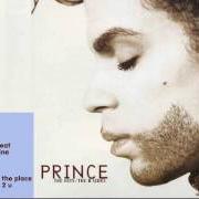 Der musikalische text LET'S GO CRAZY von PRINCE ist auch in dem Album vorhanden The hits / the b-sides (1993)