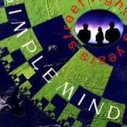 Der musikalische text MANDELA DAY von SIMPLE MINDS ist auch in dem Album vorhanden Street fighting years (1989)