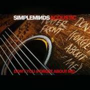 Der musikalische text WATERFRONT von SIMPLE MINDS ist auch in dem Album vorhanden Acoustic (2016)