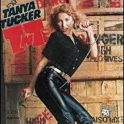Der musikalische text ANGEL FROM MONTGOMERY von TANYA TUCKER ist auch in dem Album vorhanden T.N.T. (1978)