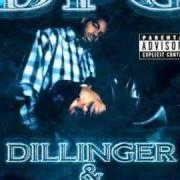 Der musikalische text PULL YA DRAWZ DOWN von THA DOGG POUND ist auch in dem Album vorhanden Dogg chit (2007)