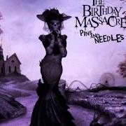 Der musikalische text CONTROL von THE BIRTHDAY MASSACRE ist auch in dem Album vorhanden Pins and needles (2010)