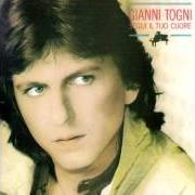 Der musikalische text E QUALCOSA C'E' von GIANNI TOGNI ist auch in dem Album vorhanden Segui il tuo cuore (1985)