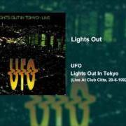 Der musikalische text BACK DOOR MAN von UFO ist auch in dem Album vorhanden Lights out in tokyo (1992)