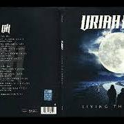 Der musikalische text TAKE AWAY MY SOUL von URIAH HEEP ist auch in dem Album vorhanden Living the dream (2018)