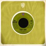 Der musikalische text CRAZY FACE von VAN MORRISON ist auch in dem Album vorhanden His band and the street choir (1971)