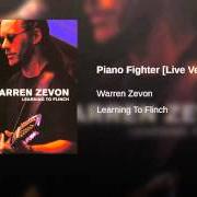 Der musikalische text PLAY IT ALL NIGHT LONG von WARREN ZEVON ist auch in dem Album vorhanden Learning to flinch (1993)