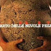 Der musikalische text LA GUERRA DI PIERO von IL PARTO DELLE NUVOLE PESANTI ist auch in dem Album vorhanden Il parto (2005)