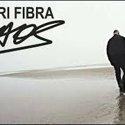 Der musikalische text BRUTTO FIGLIO DI von FABRI FIBRA ist auch in dem Album vorhanden Caos (2022)
