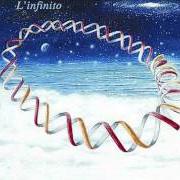 Der musikalische text TRA LA LUNA E IL SOLE von LE ORME ist auch in dem Album vorhanden L'infinito (2004)