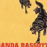 Der musikalische text CAMMINA SENZA TEMPO von BANDA BASSOTTI ist auch in dem Album vorhanden Vecchi cani bastardi (2006)