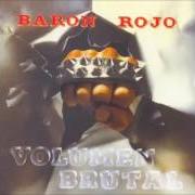 Der musikalische text EL BARÓN VUELA SOBRE INGLATERRA von BARÓN ROJO ist auch in dem Album vorhanden Grandes éxitos (1994)