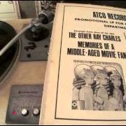 Der musikalische text CLAUSTROPHOBIA von BEE GEES ist auch in dem Album vorhanden Rare precious & beautiful 2 (1968)