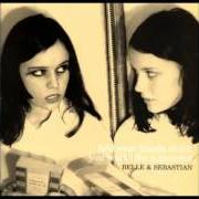 Der musikalische text THE WRONG GIRL von BELLE & SEBASTIAN ist auch in dem Album vorhanden Fold your hands child, you walk like a peasant (2000)