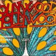 Der musikalische text HOLLYWOOD HOLLYWOOD von ROBERTO VECCHIONI ist auch in dem Album vorhanden Hollywood hollywood (1981)