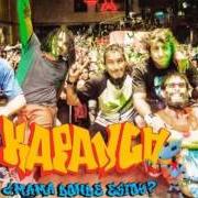 Der musikalische text EL UNIVERSAL von KAPANGA ist auch in dem Album vorhanden ¿mama dónde estoy? (2014)