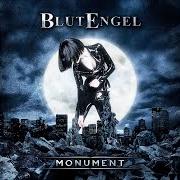 Der musikalische text EIN NEUER TAG von BLUTENGEL ist auch in dem Album vorhanden Monument (2013)