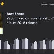 Der musikalische text THE COMIN' ROUND IS GOING THROUGH von BONNIE RAITT ist auch in dem Album vorhanden Dig in deep (2016)