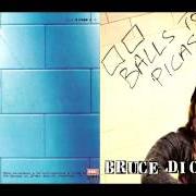Der musikalische text LAUGHTING IN THE HIDING BUSH von BRUCE DICKINSON ist auch in dem Album vorhanden Balls to picasso (1994)