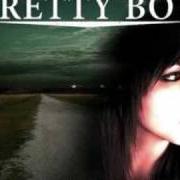 Der musikalische text DIAL M FOR MURDER von A BULLET FOR PRETTY BOY ist auch in dem Album vorhanden Beauty in the eyes of the beholder - ep (2008)