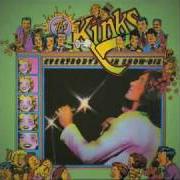 Der musikalische text HOLIDAY von THE KINKS ist auch in dem Album vorhanden Everybody's in show-biz (1972)