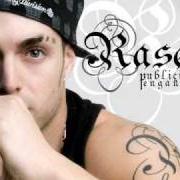 Der musikalische text OPERACIÓN MACARIO von RASEL ist auch in dem Album vorhanden Publicidad engañosa (2009)