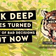 Der musikalische text HEAD TO THE GROUND von NECK DEEP ist auch in dem Album vorhanden A history of bad decisions (2013)