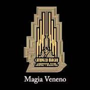Der musikalische text MAGIA VENENO (ACÚSTICO) von CATUPECU MACHU ist auch in dem Album vorhanden Laberintos entre artistas y dialectos (2007)