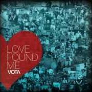 Der musikalische text CRYING OUT von VOTA ist auch in dem Album vorhanden Love found me (2013)