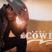 Der musikalische text SHE GETS WHAT SHE WANTS von CLAY WALKER ist auch in dem Album vorhanden Long live the cowboy (2019)