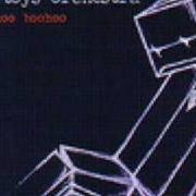 Der musikalische text THREE WITHERED ROSES von A TOYS ORCHESTRA ist auch in dem Album vorhanden Cuckoo boohoo (2004)
