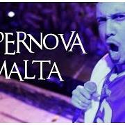 Der musikalische text MAIS QUE O SOL von MALTA ist auch in dem Album vorhanden Supernova (2014)