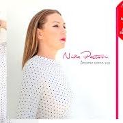 Der musikalische text LA MÚSICA NO SE TOCA von NIÑA PASTORI ist auch in dem Album vorhanden Ámame como soy (2015)