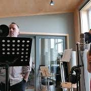 Der musikalische text DÚN LAOGHAIRE von DAVID GRAY ist auch in dem Album vorhanden Skellig (2021)