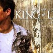 Der musikalische text RUNNING ON FUMES von UPCHURCH ist auch in dem Album vorhanden King of dixie (2017)
