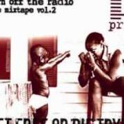 Der musikalische text RED, BLACK & GREEN von DEAD PREZ ist auch in dem Album vorhanden Turn off the radio: the mixtape, vol. 2 - get free or die tryin' (2003)