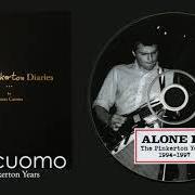 Der musikalische text PLEASE REMEMBER von RIVERS CUOMO ist auch in dem Album vorhanden Alone ii: the home recordings of rivers cuomo