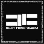 Der musikalische text SIX PACK von CAVALERA CONSPIRACY ist auch in dem Album vorhanden Blunt force trauma (2011)