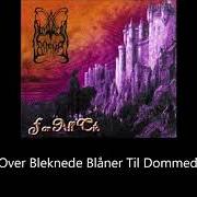 Der musikalische text OVER BIEKNEDE BLANER TILL DOMMEDAG von DIMMU BORGIR ist auch in dem Album vorhanden For all tid (1994)