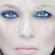 Der musikalische text DOS ETERNIDADES von EDNITA NAZARIO ist auch in dem Album vorhanden Soy (2009)