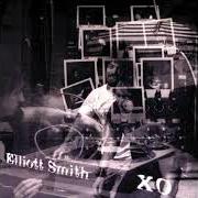 Der musikalische text BLED WHITE von ELLIOTT SMITH ist auch in dem Album vorhanden Xo