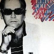 Der musikalische text JOHNNY B. GOODE von ELTON JOHN ist auch in dem Album vorhanden Victim of love (1979)