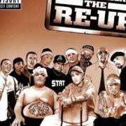 Der musikalische text THERE HE IS von EMINEM ist auch in dem Album vorhanden Eminem presents: the re-up (2006)