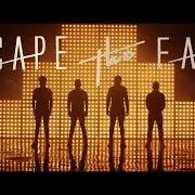 Der musikalische text RIOT von ESCAPE THE FATE ist auch in dem Album vorhanden I am human (2018)