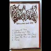 Der musikalische text BORN TO BE DEAD von EXHUMATOR ist auch in dem Album vorhanden Shadow of cross (1996)
